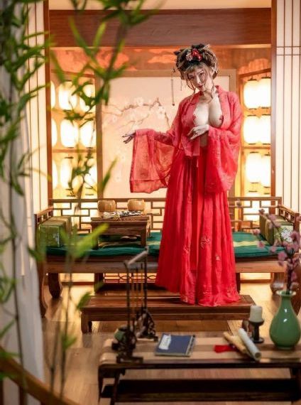 小说豪乳老师刘艳_在线观看完整版电影在线观看