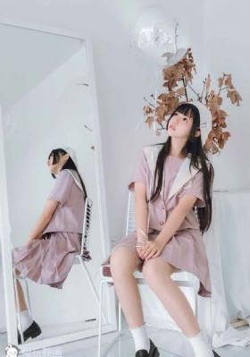 电梯小姐在线_高清电影大全在线