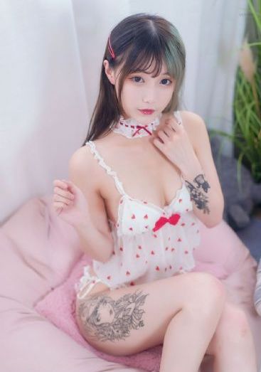 素描少女在线观看_高清神马在线观看