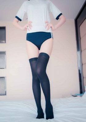 凌凌性性_HD免费观看