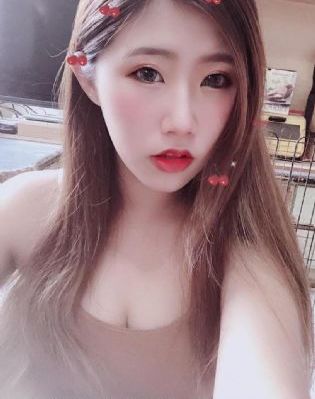 陈宝莲 花街狂奔_720HD在线观看